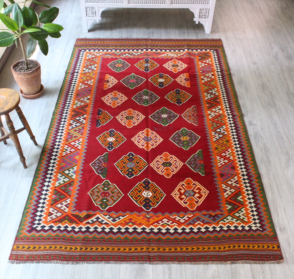 オールドキリム・シラーズ/カリヨラ /クモの変形メダリオン・カシュカイ族の伝統柄