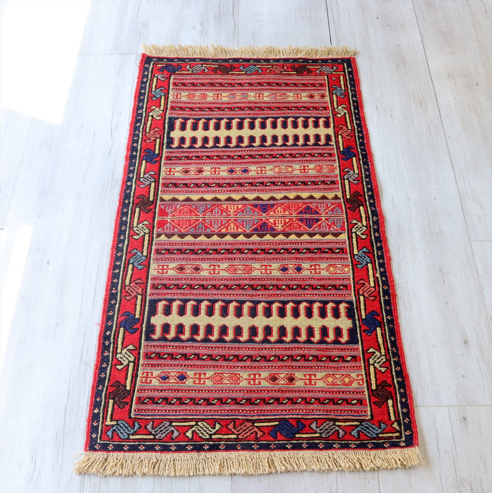 細かなスマック織りキリム・シルジャン94×52cm 幾何学モチーフのボーダー