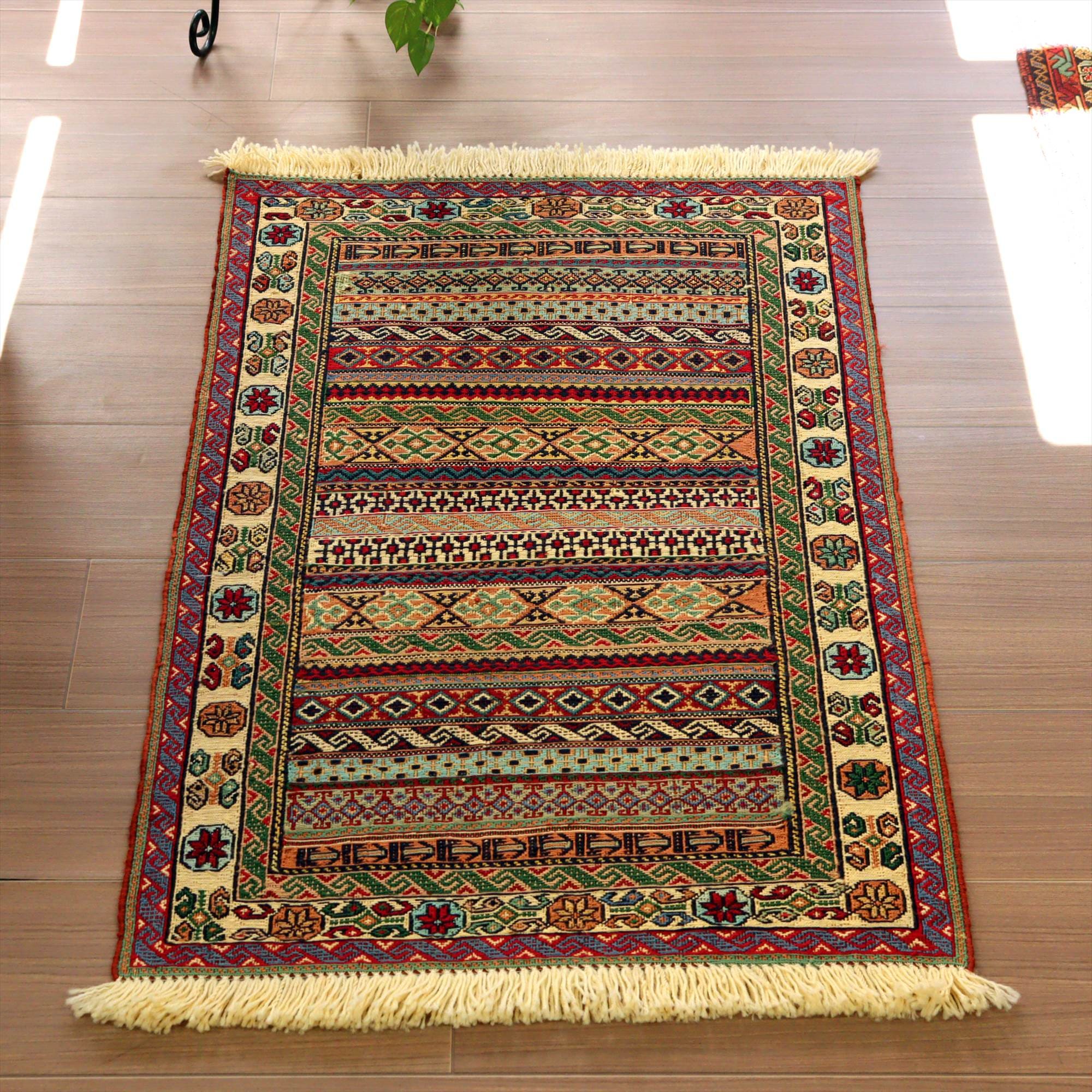 スマックキリム・シルジャン85×60cm ラフラ・幾何学模様のボーダー　刺繍のような細かな織り