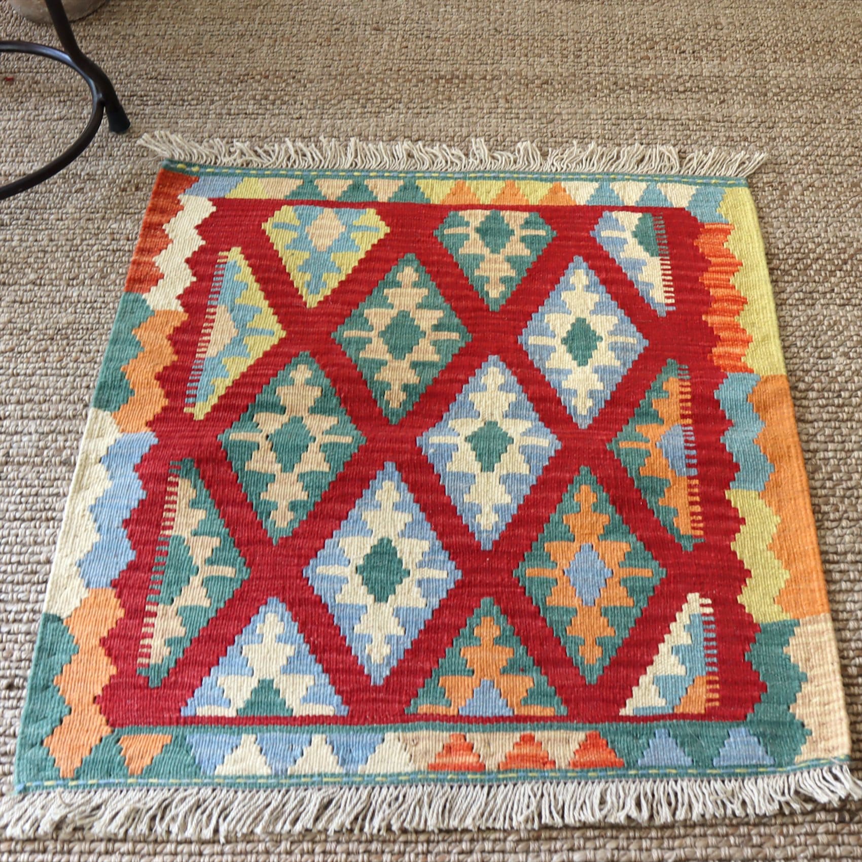 カシュカイキリム/シラーズ86×73cm 発色のよいカラフルモチーフ