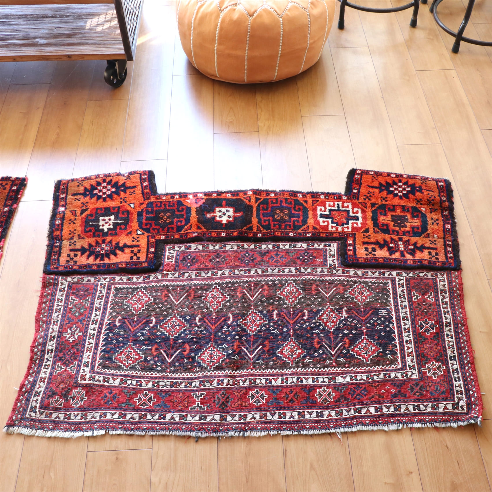 オールドキリム・バクティアリ族のキャメルバッグ 82(73)x117cm フラグメント