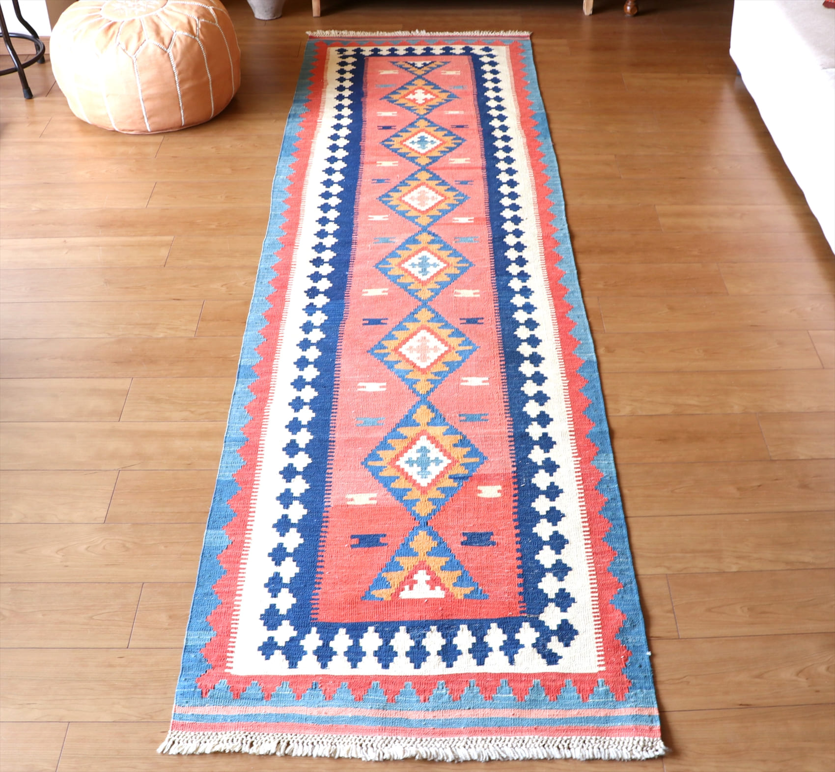 シラーズキリム・カシュカイ族の手織りキリム 282x76cm 明るいいろ使いの幾何学モチーフ