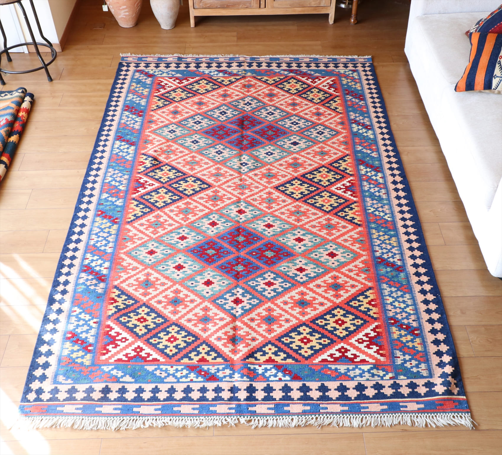 シラーズキリム・カシュカイ族の手織りキリム 250x164cm 明るいいろ使いの幾何学モチーフ