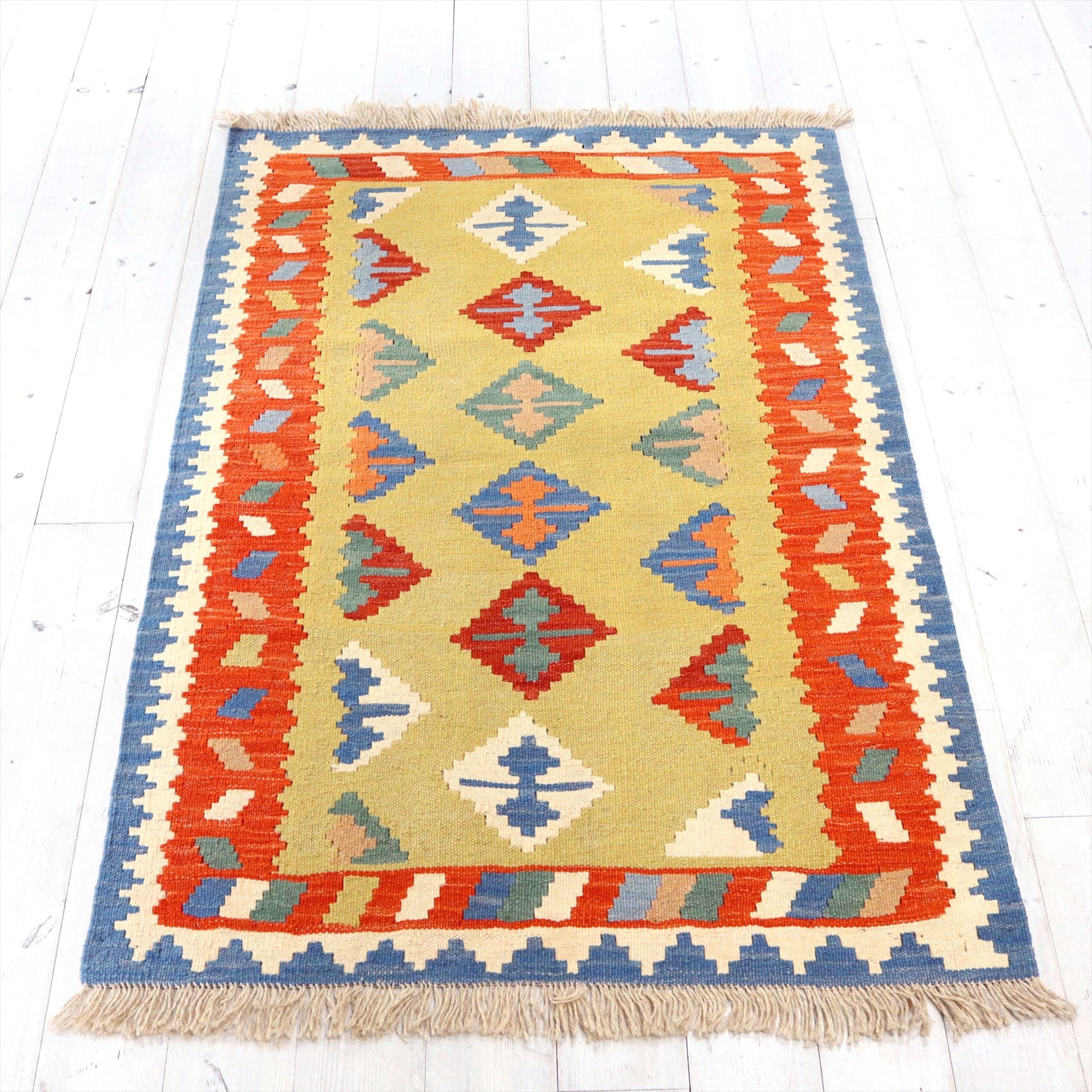 イラン手織りキリム カシュカイキリム126×83cm アクセントラグサイズ