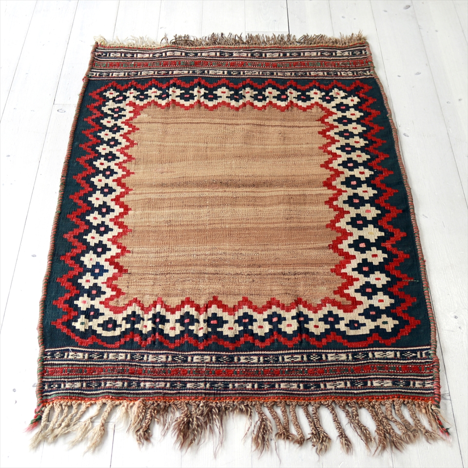 オールドキリム・シラーズ 106×72cm ナチュラルカラー エンプティデザイン