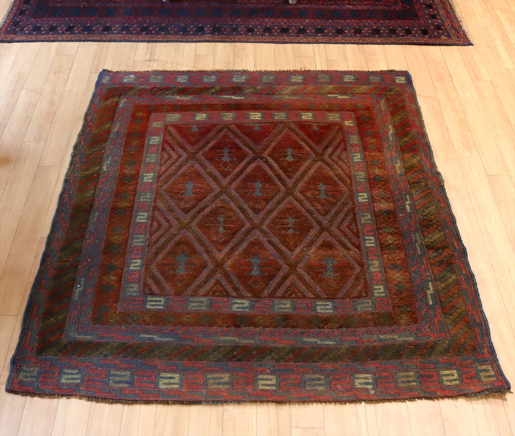 オールドキリム アフガニスタン ミシュワニ128×111cm Mishwani Rug スクエアサイズ