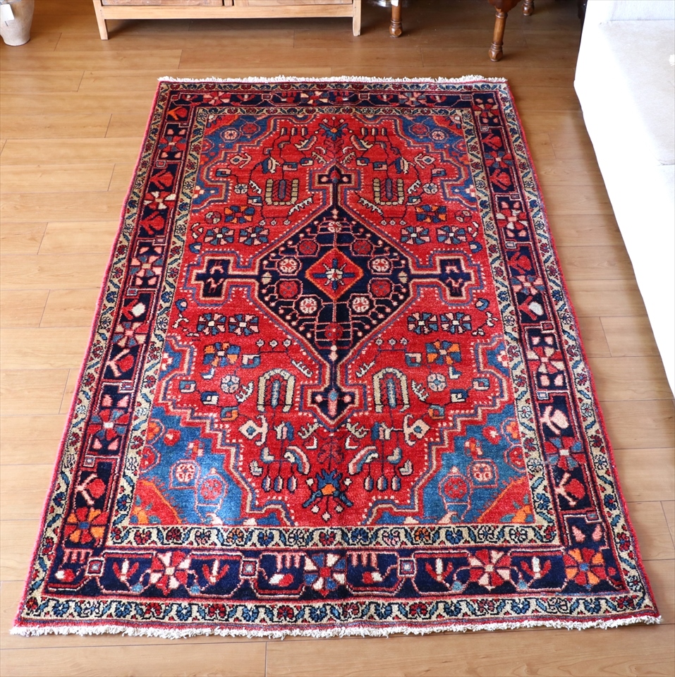 トライバルラグ・オールドカーペット/シラーズ・ハムセ センターラグサイズ レッド/六角形の青いメダリオン