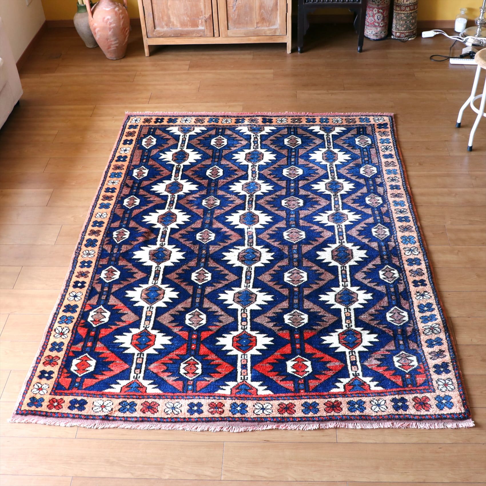 トライバルラグ・トルコ　赤と紺210×160cm チャナッカレ/連なるジグザグモチーフ