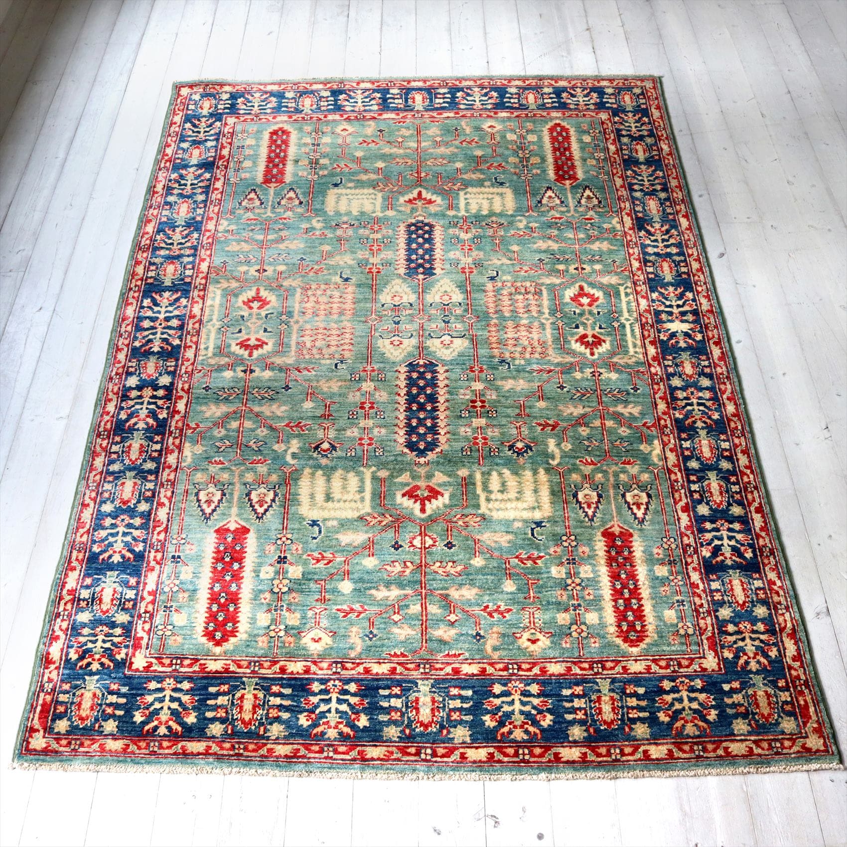 手織りじゅうたん　リプロダクト218×147cm ルリ族デザイン