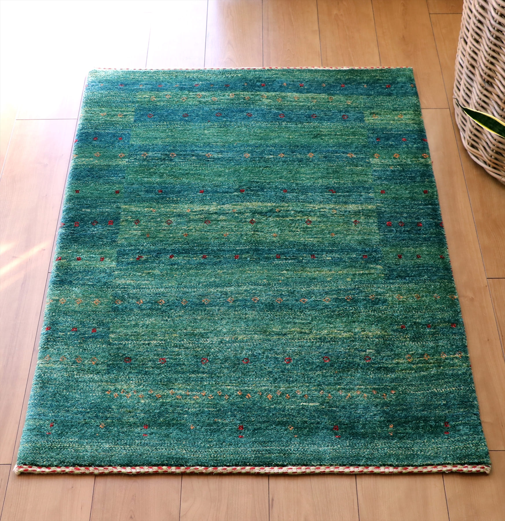 ギャッベ　バナフシェ Gabbeh Banafsheh/アクセントラグ108×79cm　グリーン・スクエアデザイン・幾何学モチーフ