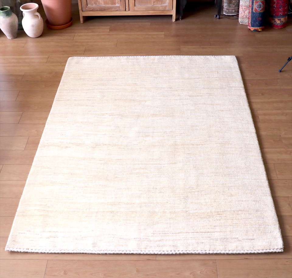 ギャッベ イラン直輸入 バナフシェ　リビングサイズ ナチュラルアイボリー/グラデーション