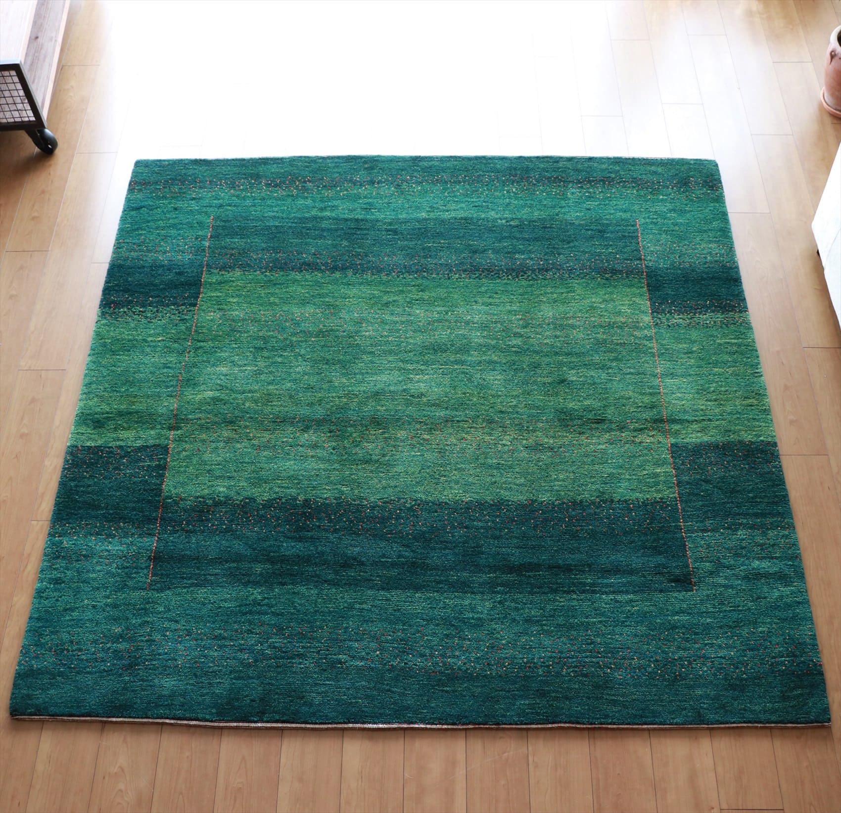 ギャッベ　センターラグサイズ　バナフシェ　イラン直輸入189×195cm グリーングラデーション/スクエア