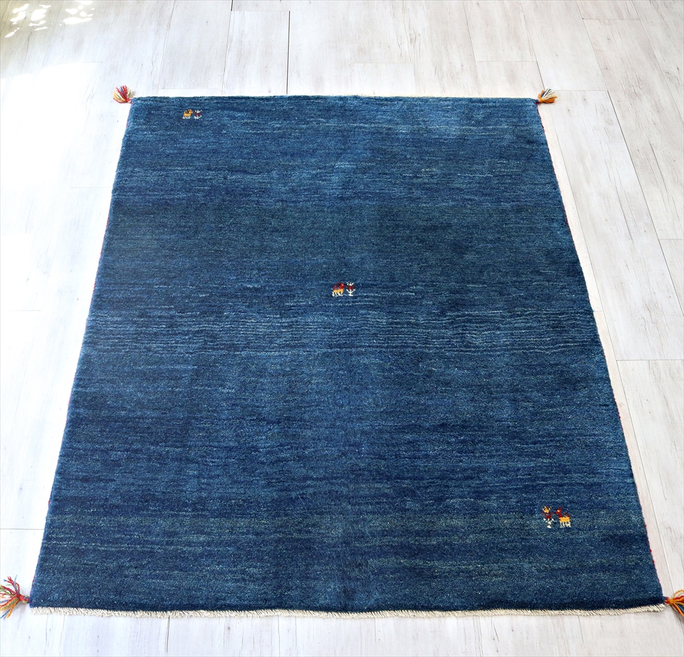 ギャベ イランカシュカイ族の手織りラグ ウール100％ センターラグサイズ ブルー