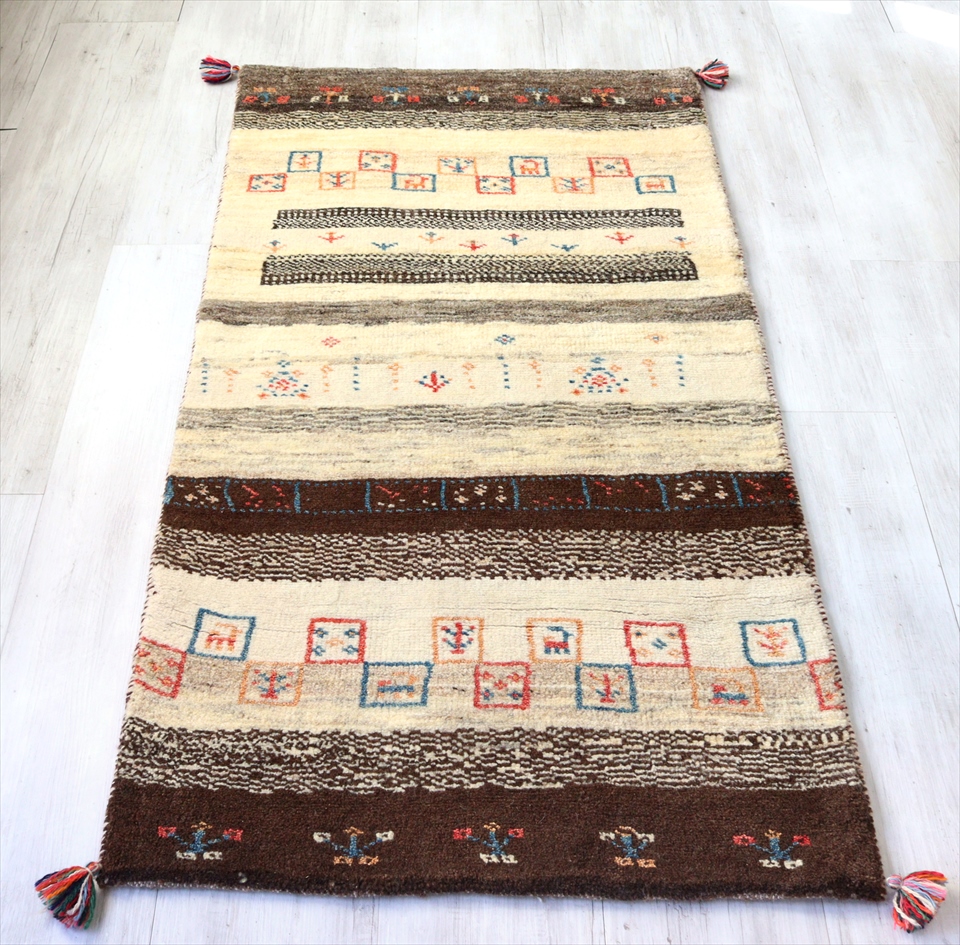 ギャッベ　玄関　アクセントラグサイズ158×81cm ナチュラルアイボリー＆グレー　ボーダー　動物と植物モチーフ