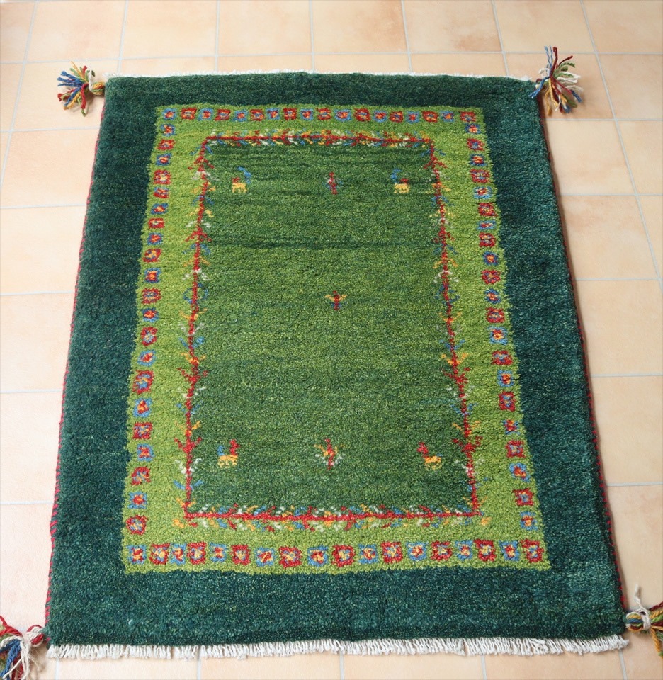 ギャッベ　カシュカイ族手織り　玄関マット86×65cm グリーン/ライトグリーン　小さなタイル　動物モチーフ