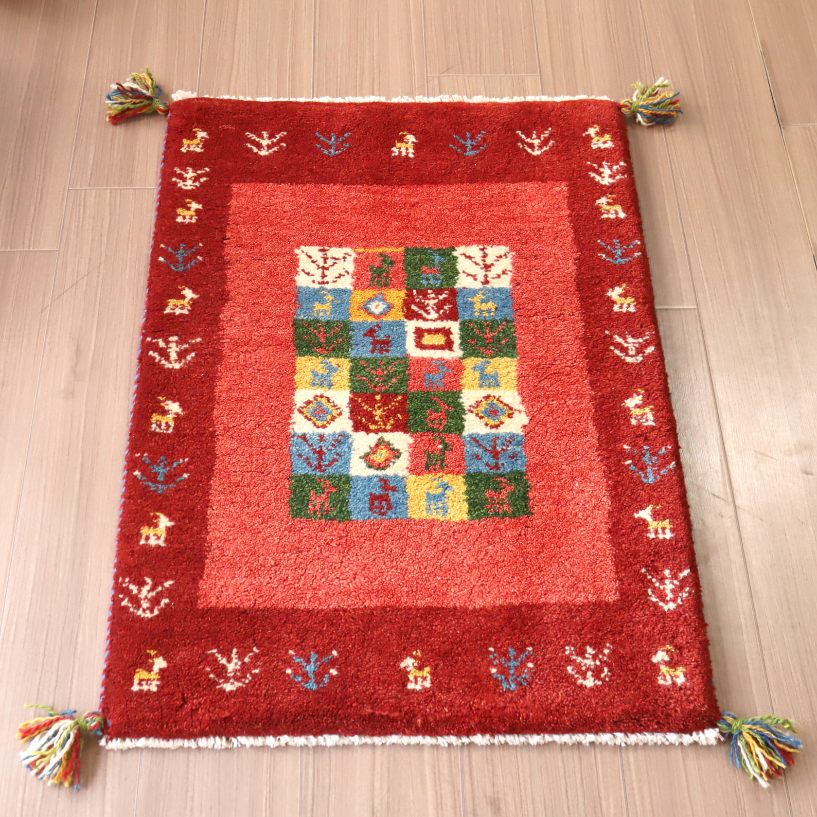 ギャッベ　玄関マット　レッド87×60cm カラフルタイル