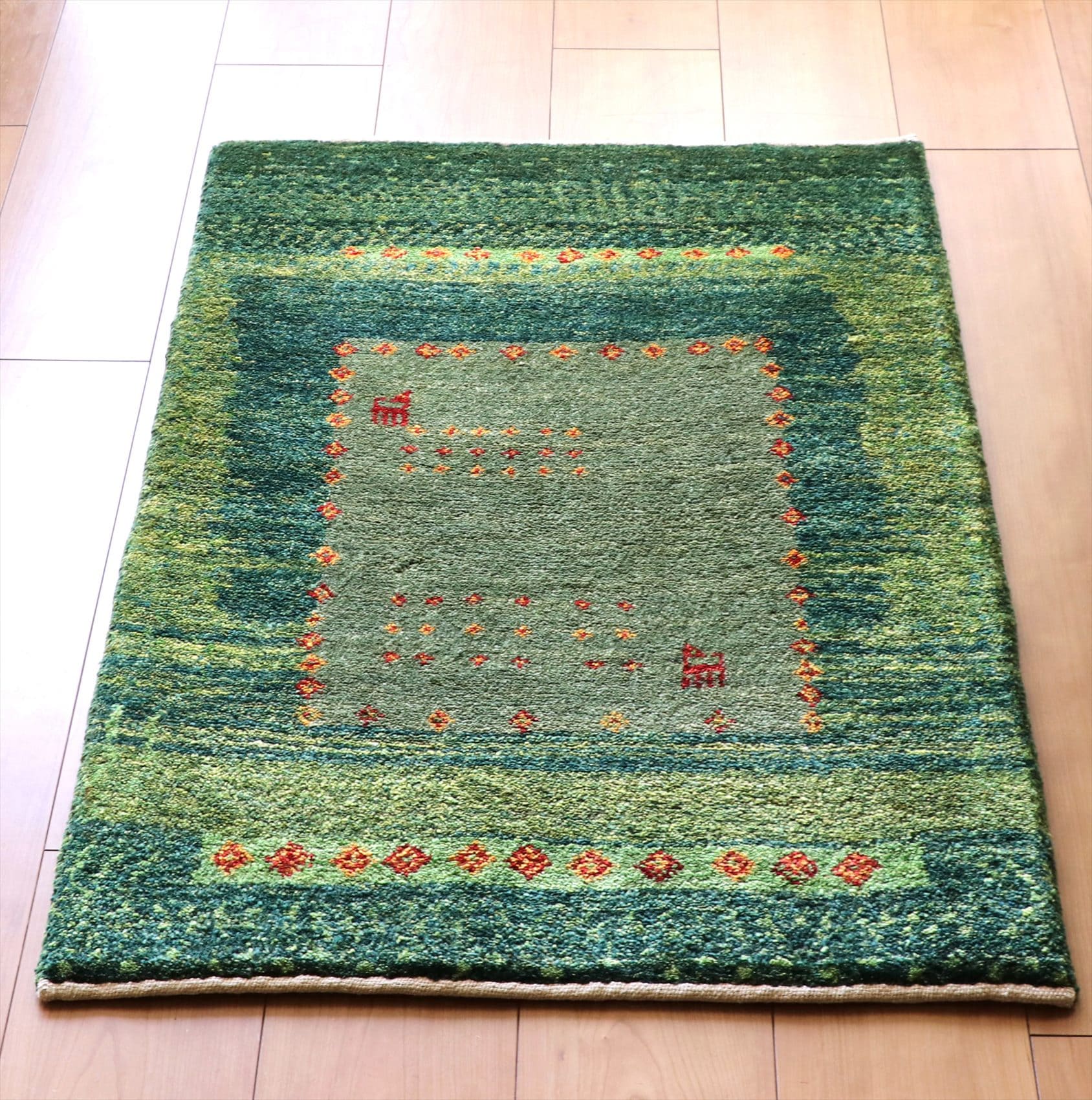 ギャッベ　アマレ Amaleh88×58cm グリーンのツートーン