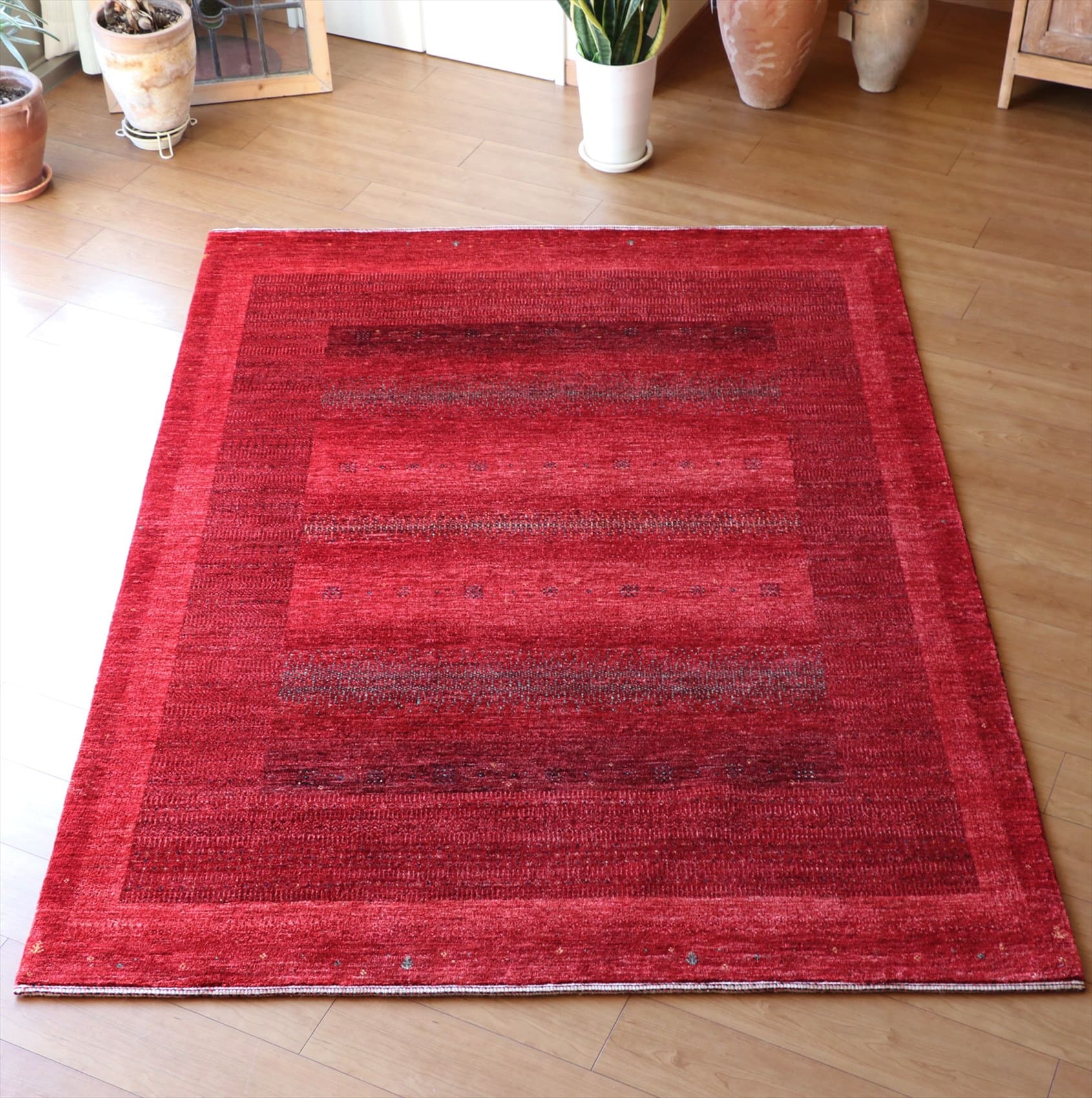 ギャベ　Gabbeh Lori Atash ロリアタシュ207×153cm レッドグラデーション　スクエアデザイン