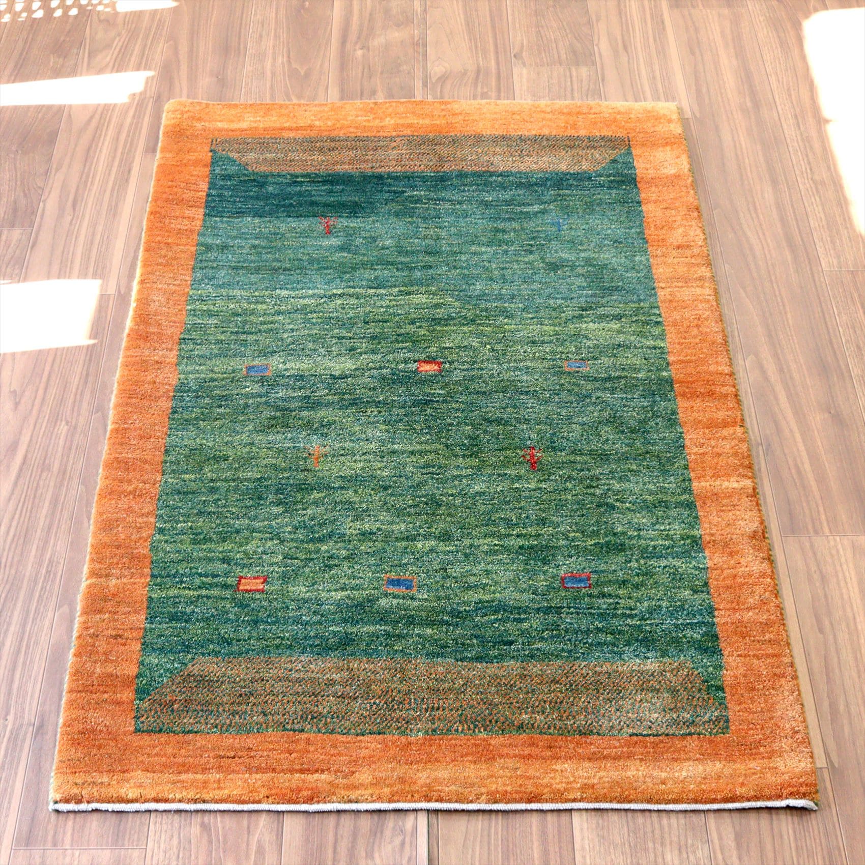 ギャッベ　Riz Baft/リズバフ133×89cm 細かな織り　グリーン　オレンジのボーダー　ドット