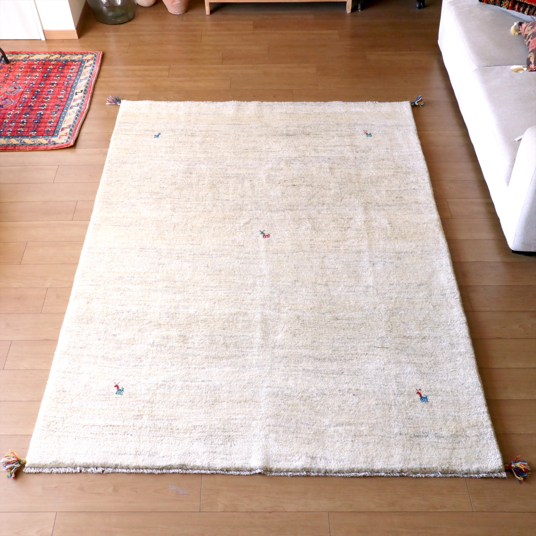 ギャッベ　イラン製手織り230×168cm ナチュラルアイボリー