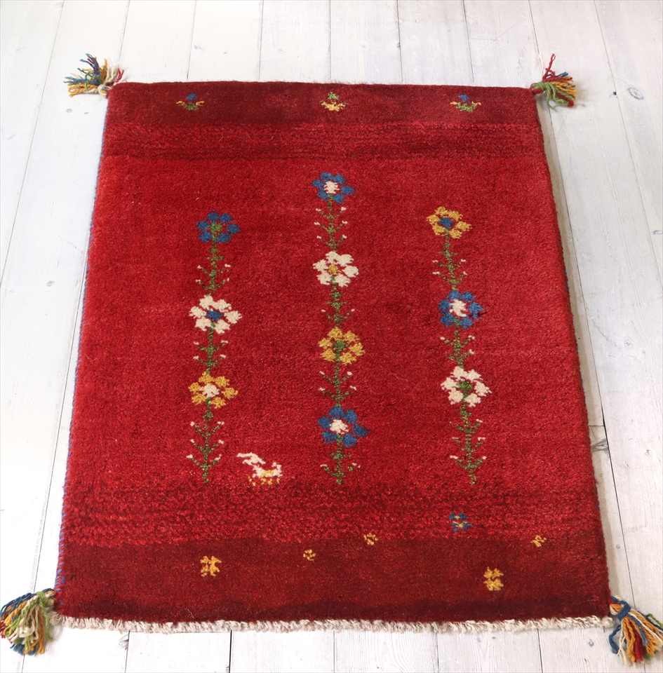 ギャッベ 玄関マット イラン製88×64cm レッド　フラワーモチーフ