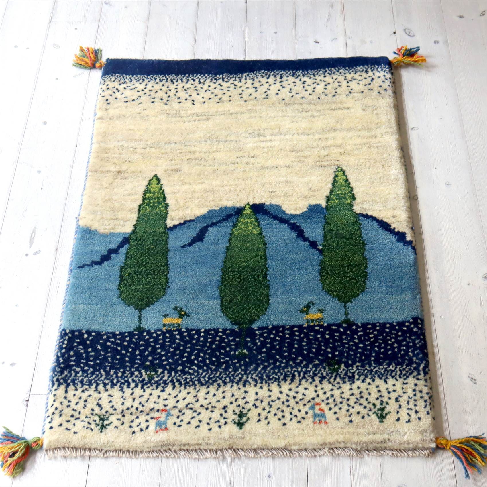 ギャッベ 玄関マット イラン製90×63cm ブルー　自然風景