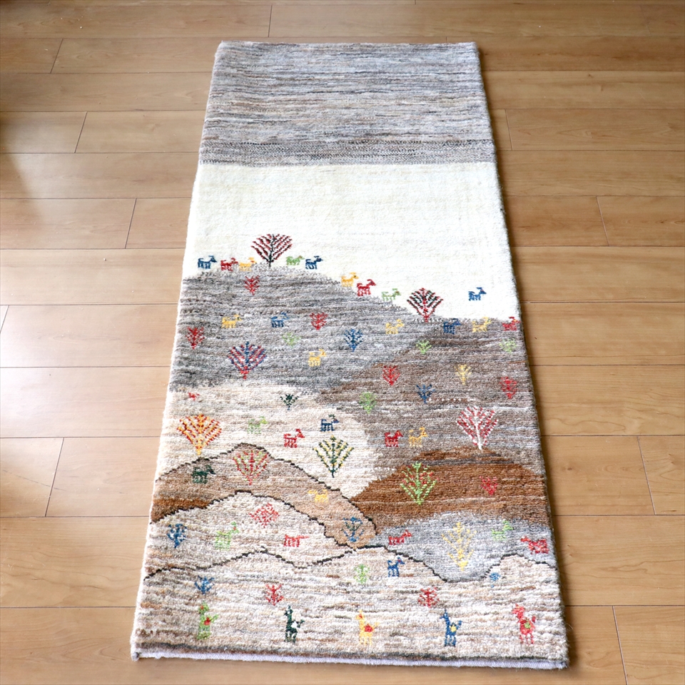 ギャッベ リズバフト 細かな織り149×60cm グレー＆ナチュラルアイボリー　羊の群れ