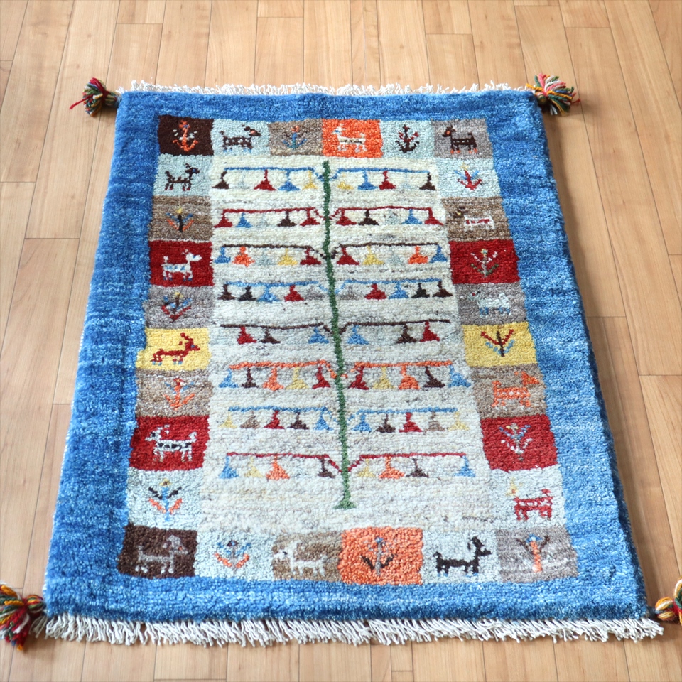 玄関マットサイズギャッベ89×64cm 水色　実をつけた生命の樹