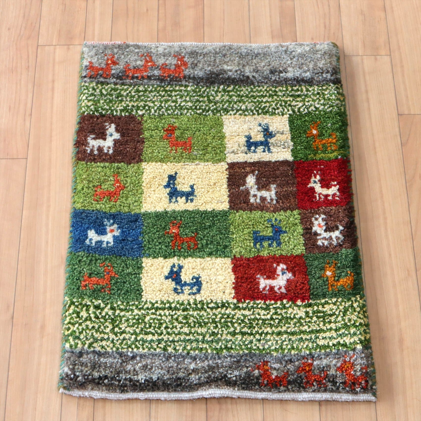 ミニギャッベ　イランの手織りラグ GABBEH 59×42cm グリーン　動物モチーフ