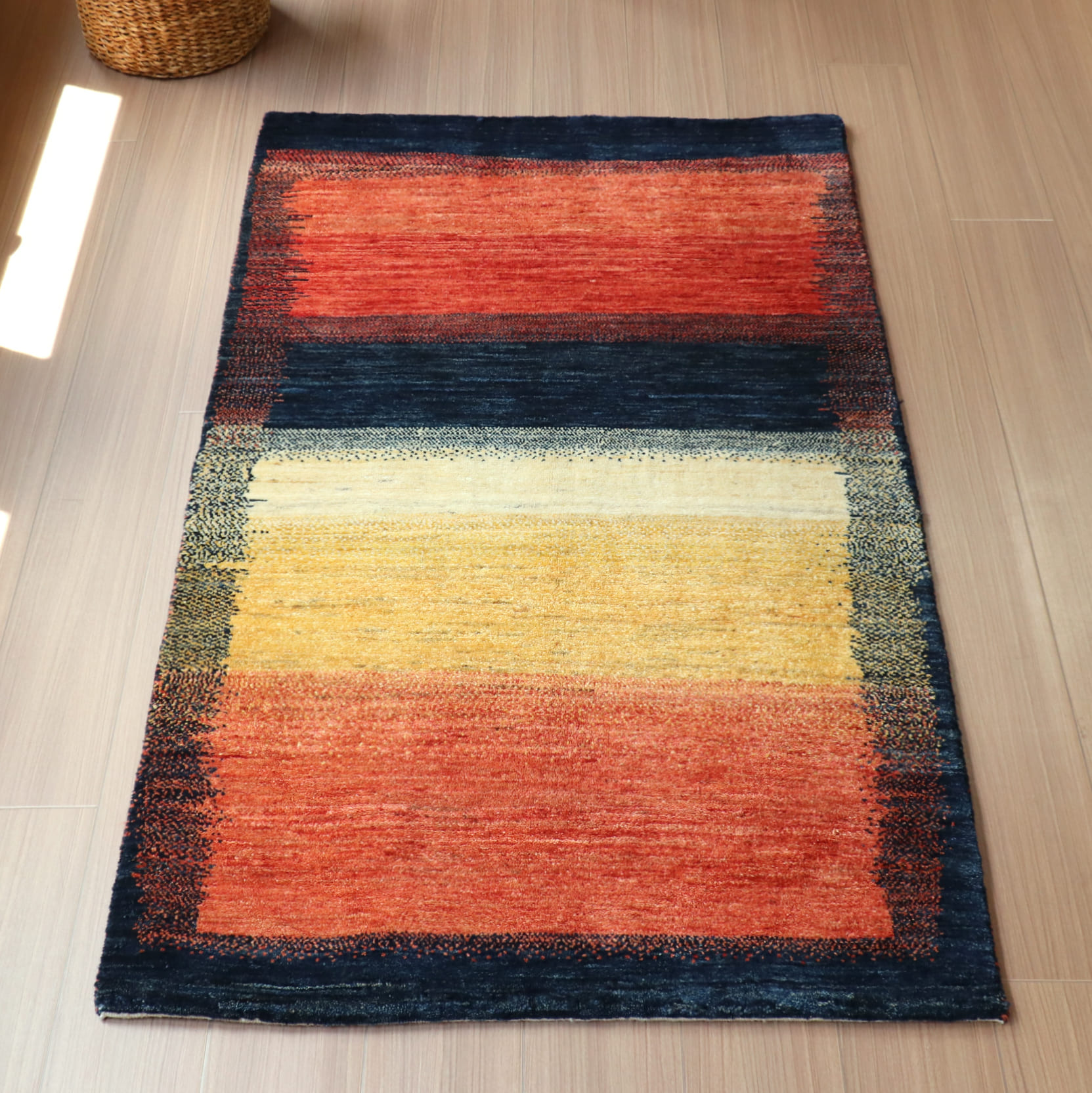 ギャッベ リズバフト 細かな織り150×91cm グラデーション