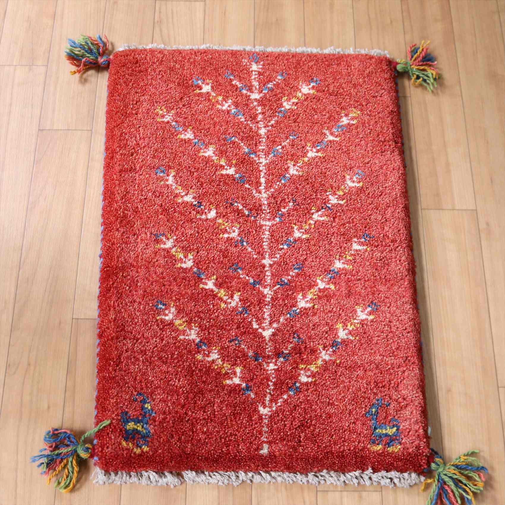 ギャッベ　ミニサイズ62×40cm レッド 生命の樹