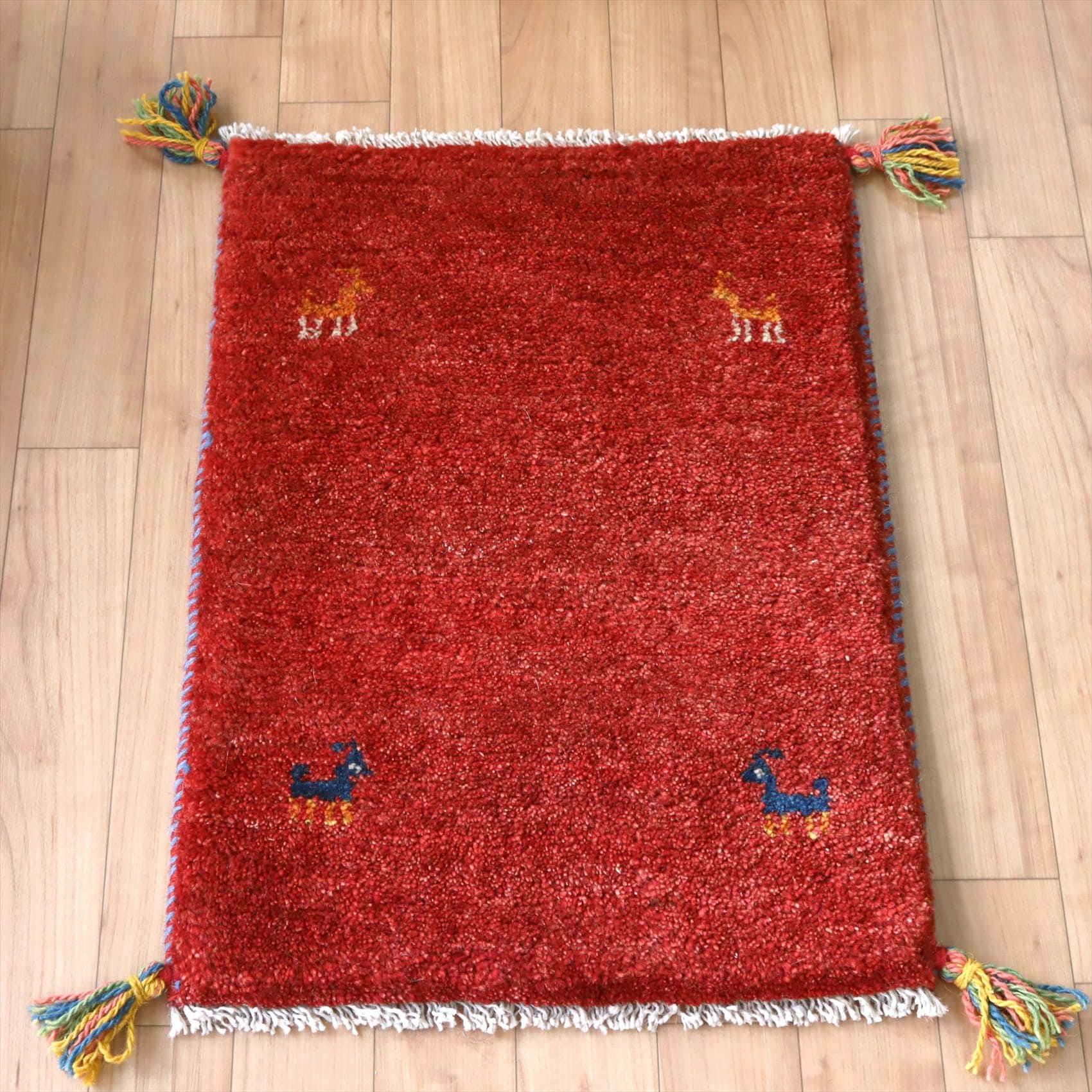 ギャッベ ミニサイズ58×41cm 四匹の動物 レッド