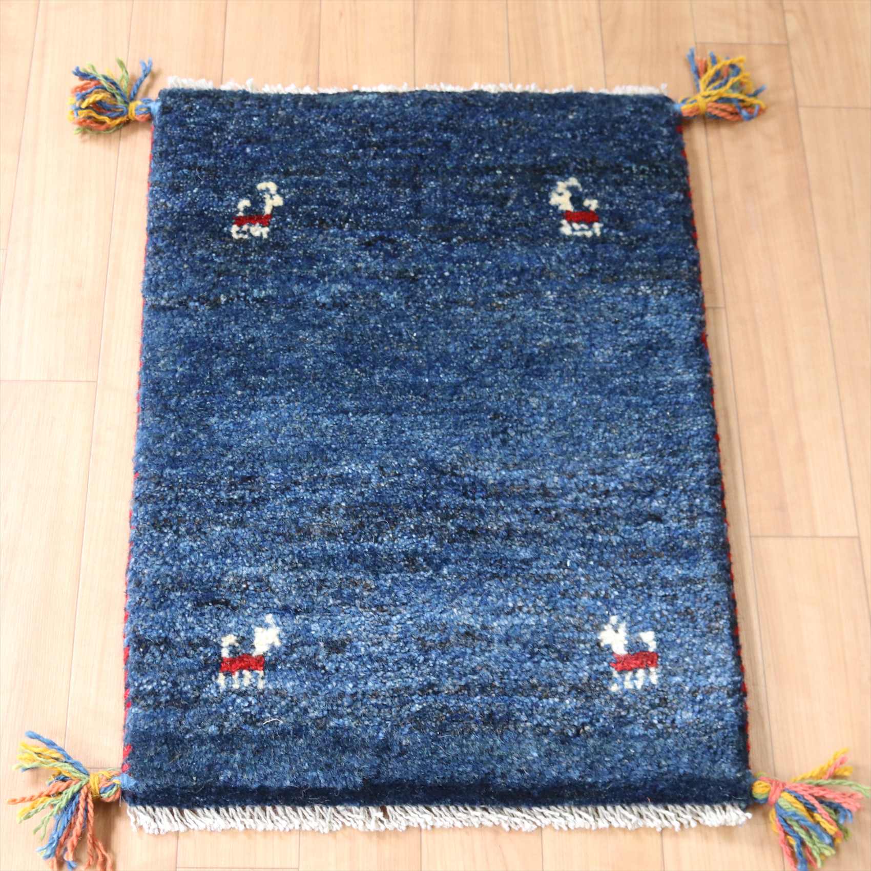 ギャッベ　ミニサイズ57×40cm ブルー 4匹の動物