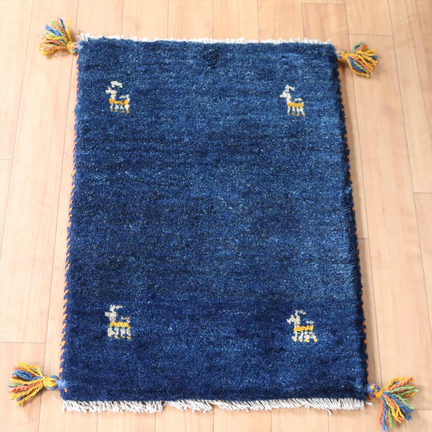 ギャッベ　ミニサイズ59×41cm ブルー 4匹の動物