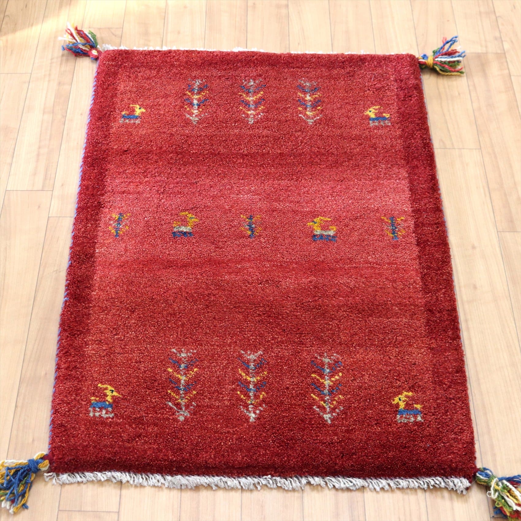 ギャッベ 玄関マットサイズ88×56cm レッド