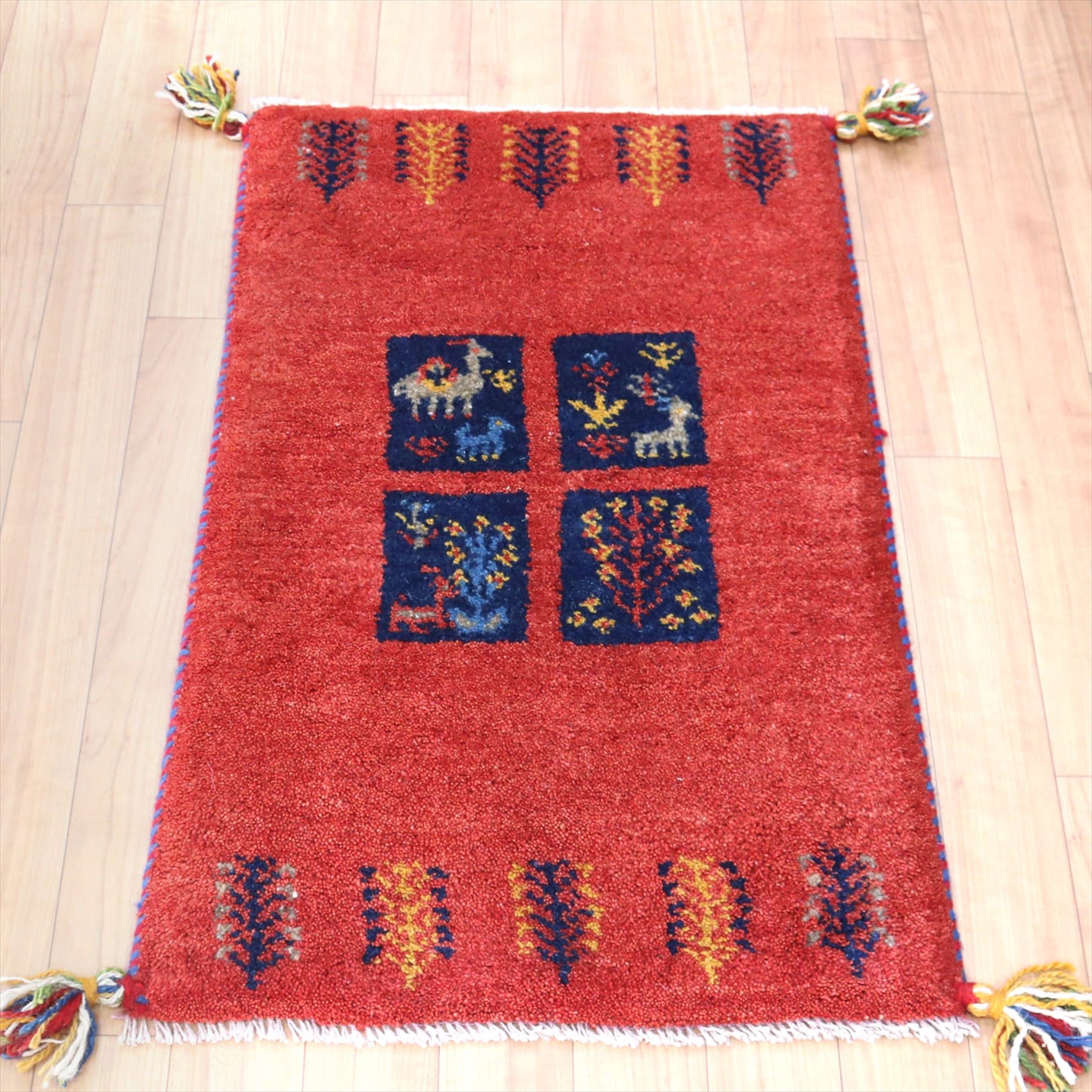 ギャッベ 玄関マットサイズ78×48cm タイルデザイン レッド