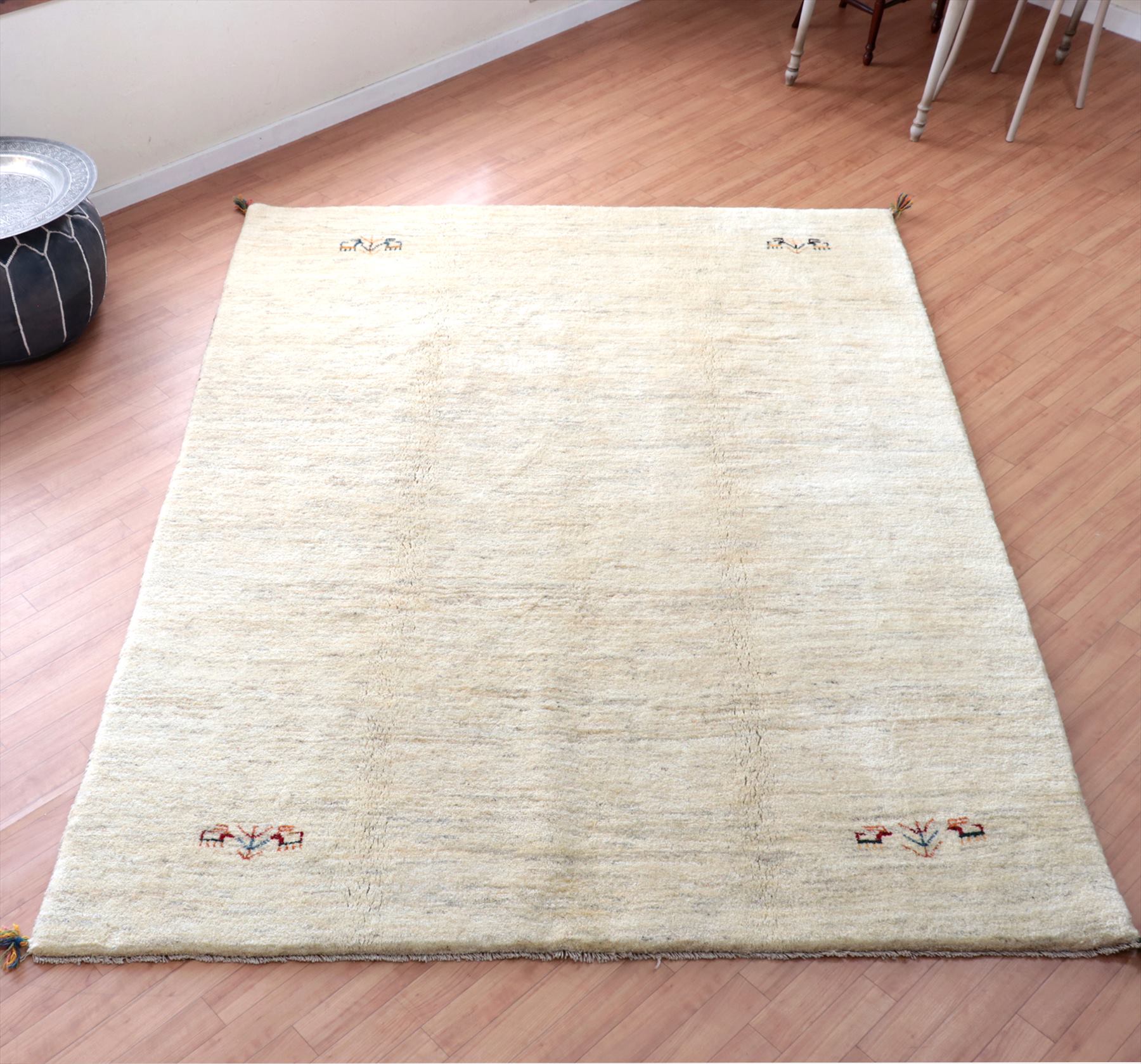 ギャッベ　イラン産手織り250×192cm ナチュラルアイボリー