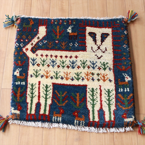 ギャッベ ライオンラグ　ネイビー43×41cm デフォルメされたライオン