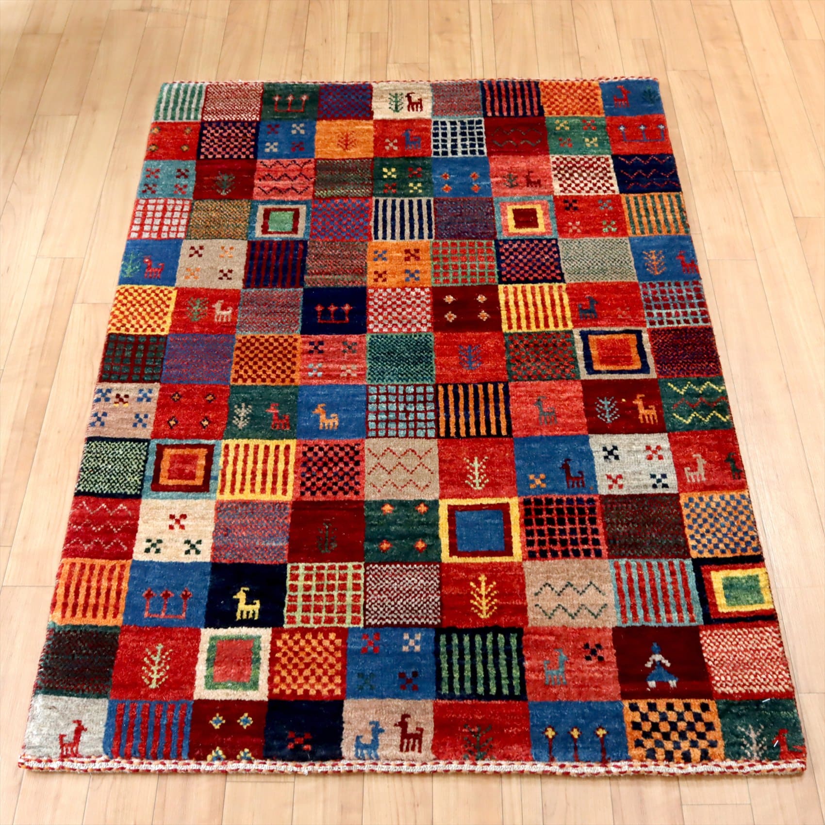 ギャッベ バナフシェ 細かな織り モザイクタイル126×85cm イラン産手織りラグ